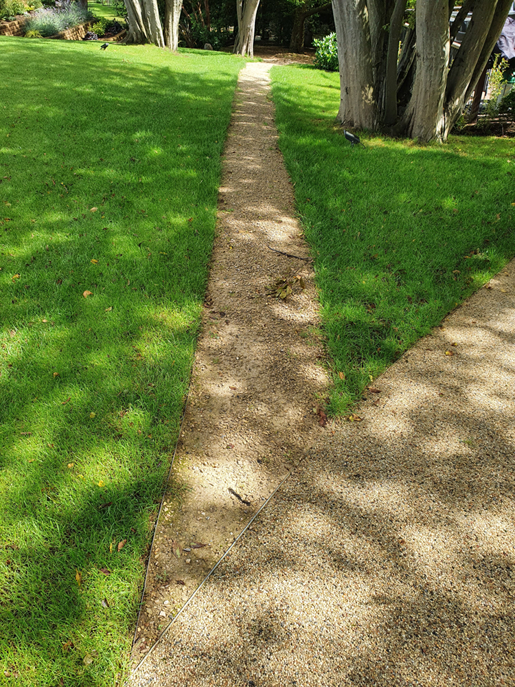 failed_resin_bound_driveway