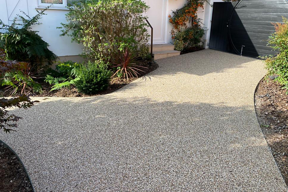resin bound driveway finished
